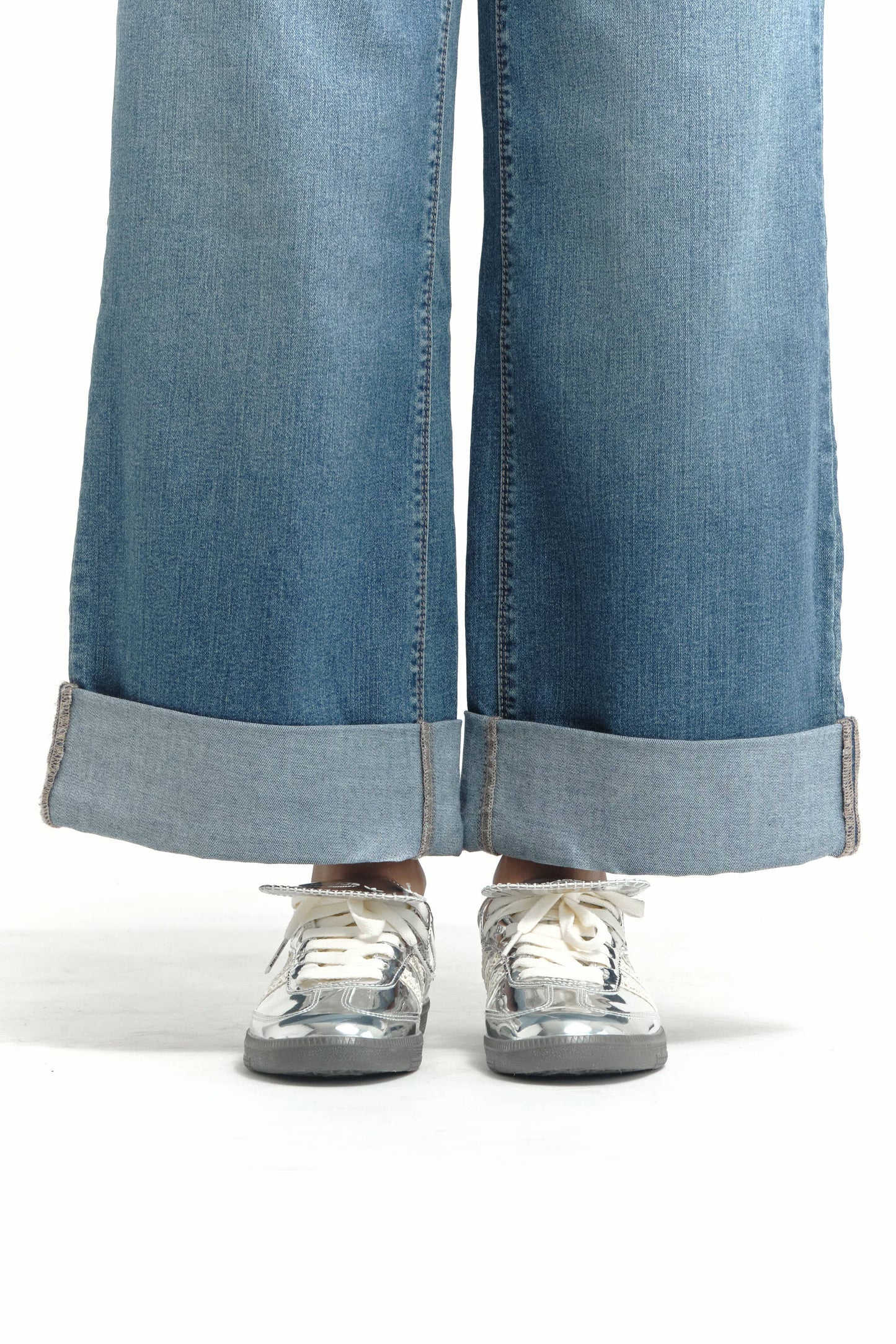 Rolled Cuff Wide Leg Jean