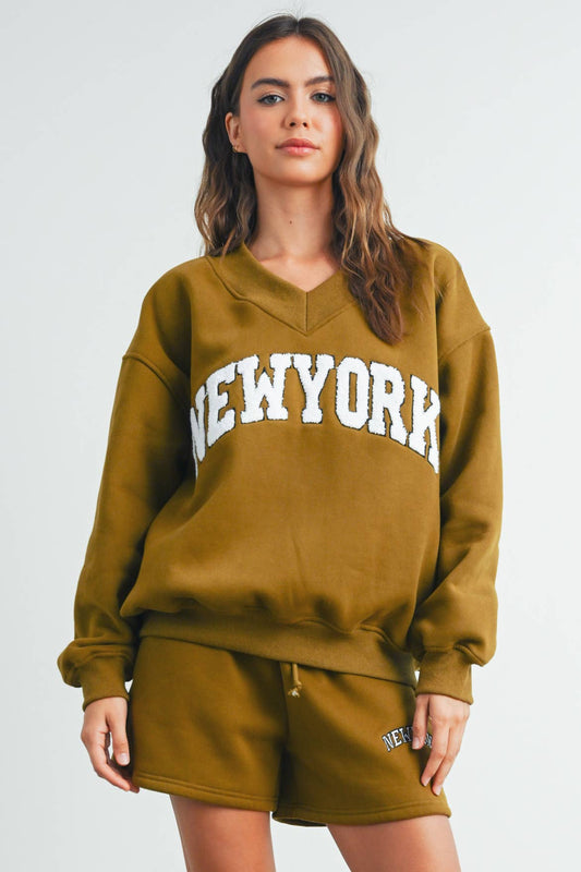 New York V-Neck Sweatshirt